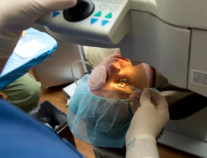 Is SMILE Less Painful Than LASIK?