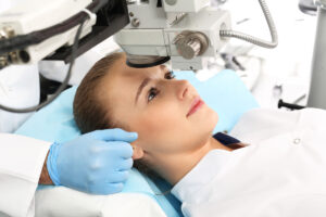 The Benefits of LASIK Eye Surgery Consultation