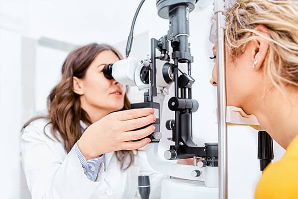 VisuMax Femtosecond Laser: Revolutionizing Eye Surgery
